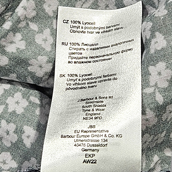 NWT Barbour Midhurst Mock Neck Smocked Ditsy Floral Blouse Sz. 8 Purple Black - Picture 7 of 12